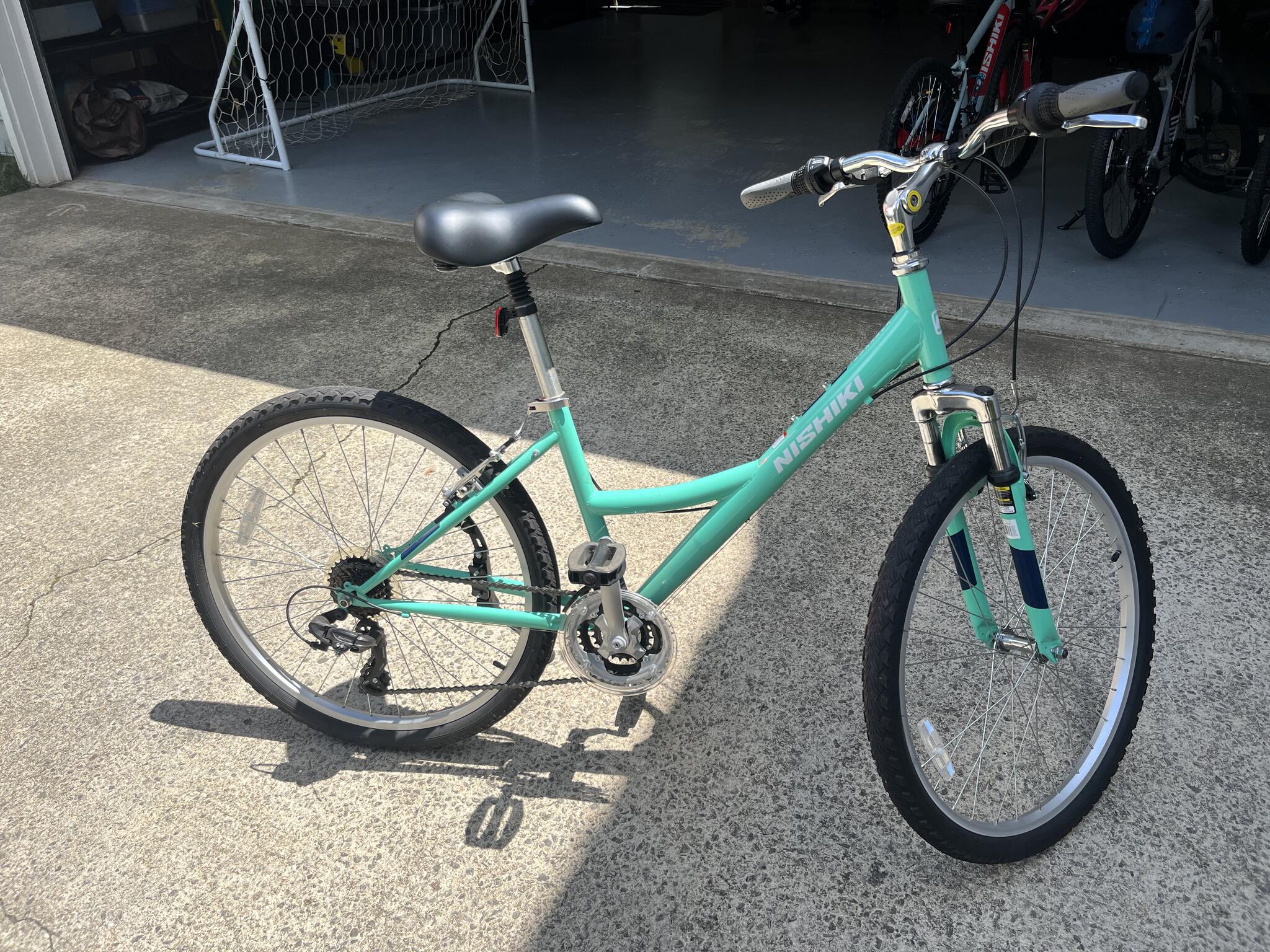 Nishiki Women's Mountain Bike