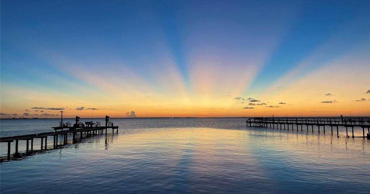 Waterfront Lot with bunk house/2 RV spots Copano Bay, ROCKPORT for