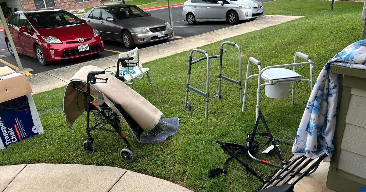 Wheelchairs, walkers, etc for Free in Temple, TX For Sale & Free
