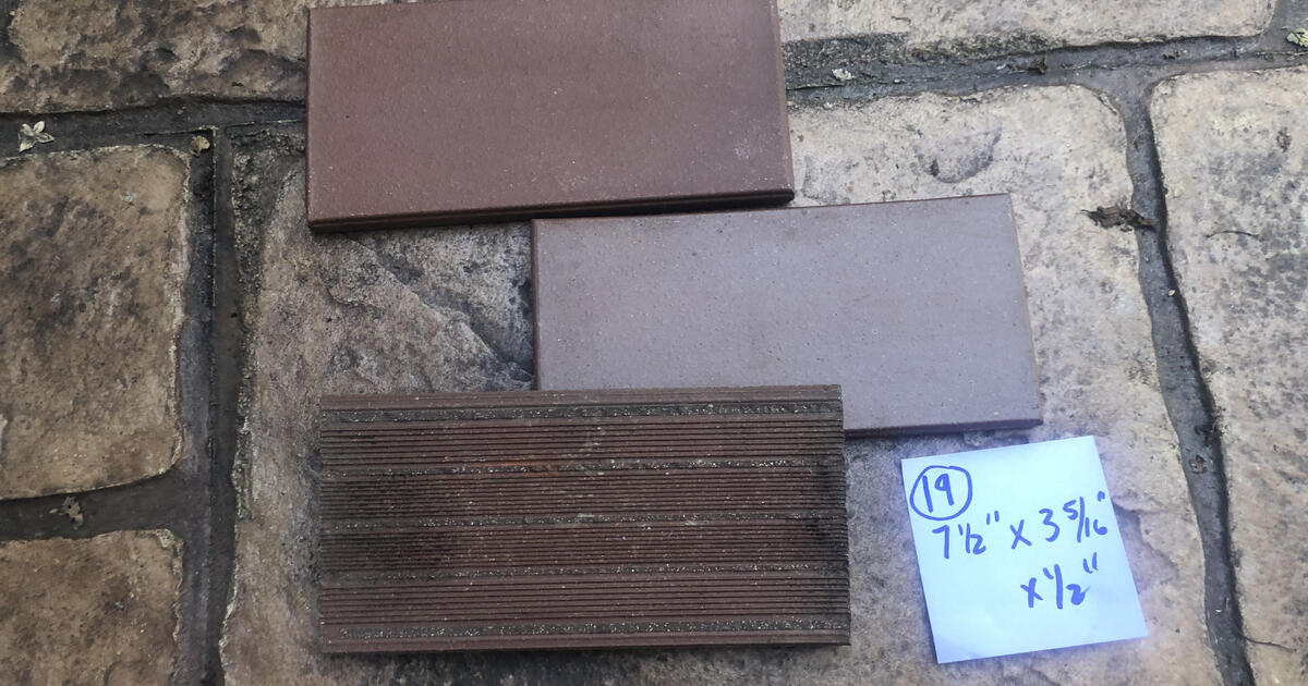 Quarry Floor Tile Beveled Edge 19 Pieces for 14 in Farmington