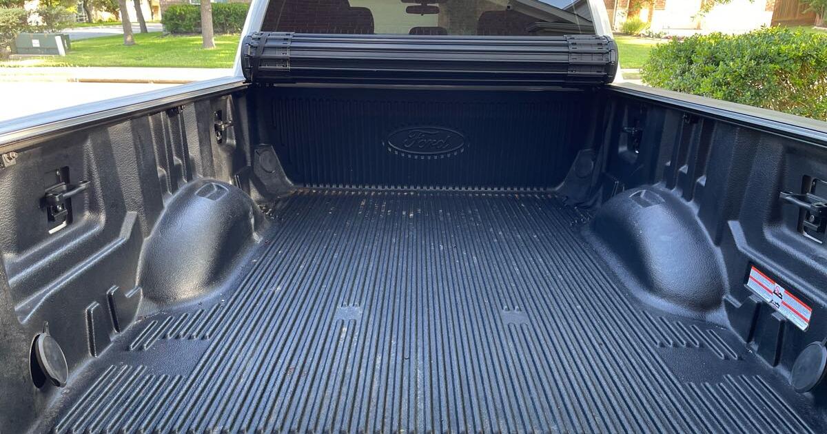 FORD F250 (F350?)bed liner 6.75’ for Free in Round Rock, TX Finds