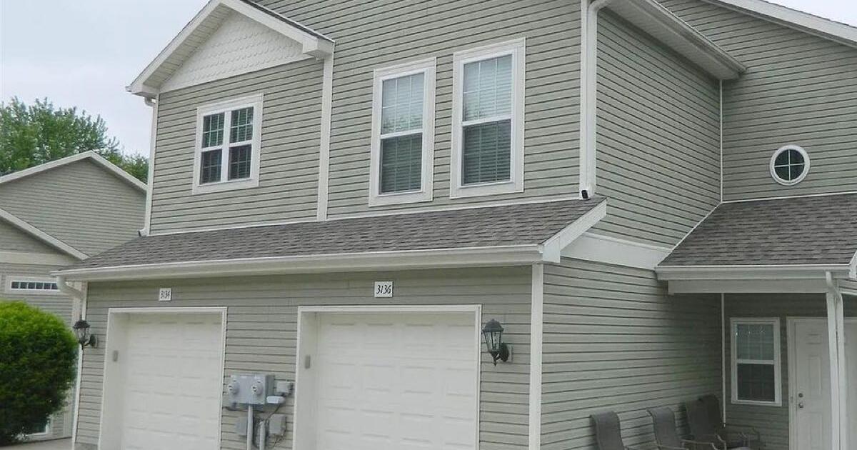 3 beds 2.5 bedrooms condo for renting for 1800 in Bloomington, IN For Sale & Free — Nextdoor
