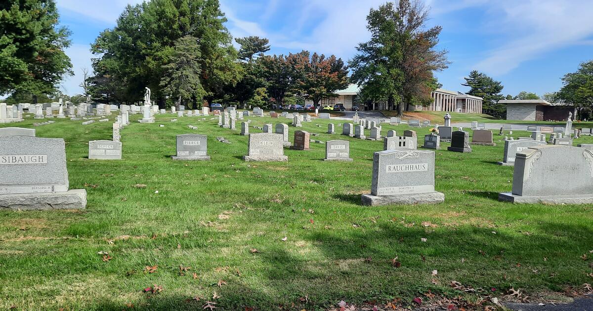 4 Cemetery Plots In Loudon Park for 12000 in Lutherville Timonium, MD For Sale & Free — Nextdoor