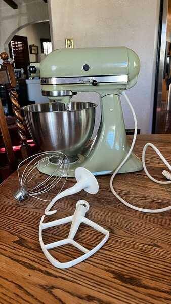 Vintage KitchenAid K45 Mixer, Bowl & 3 Attachments, Green, Made In USA For  $100 In Pasadena, CA