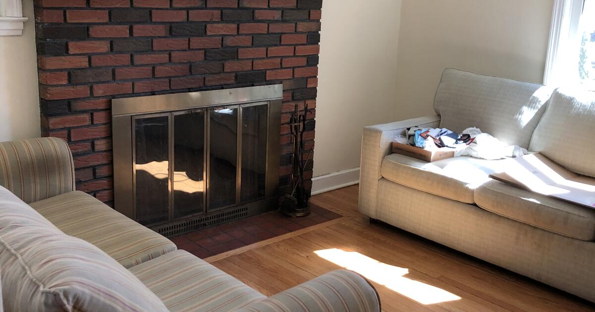 3 Bedroom Cape House for Rent; West Hartford, CT 06110 for 2700 in