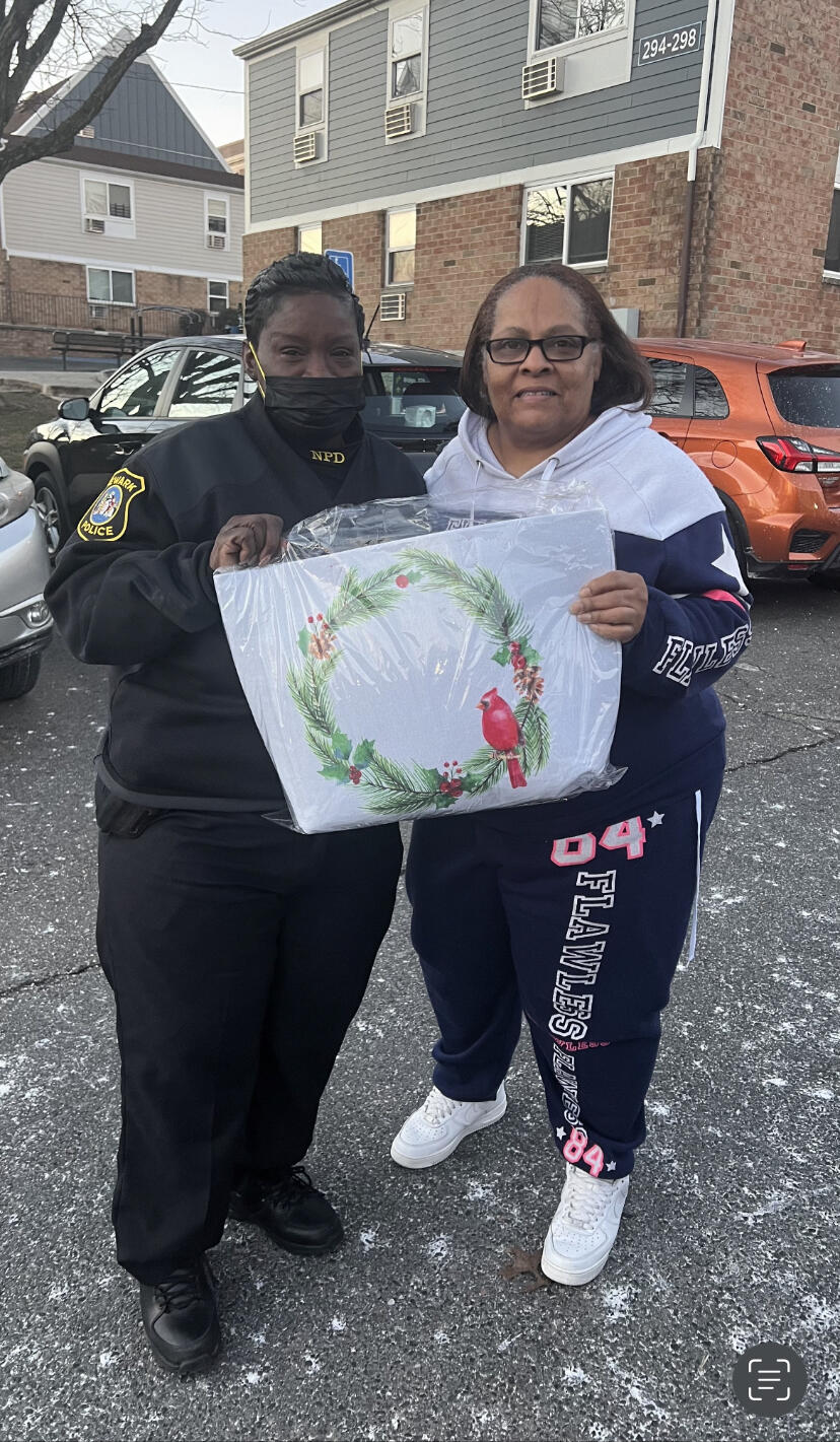 4th Precinct Community Service Officer Burrows Delivers Smiles To West And Central Ward Seniors