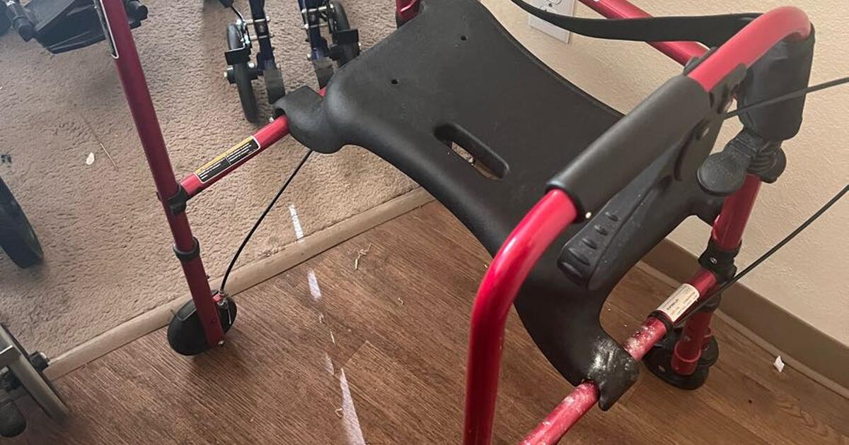 Wheelchairs, walkers, shower chairs, etc for Free in Las Vegas, NV For Sale & Free — Nextdoor