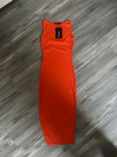 Orange Ribbed Midi Bodycon Dress - NEW With Tags For $20 In South St. Paul,  MN | For Sale & Free  Nextdoor