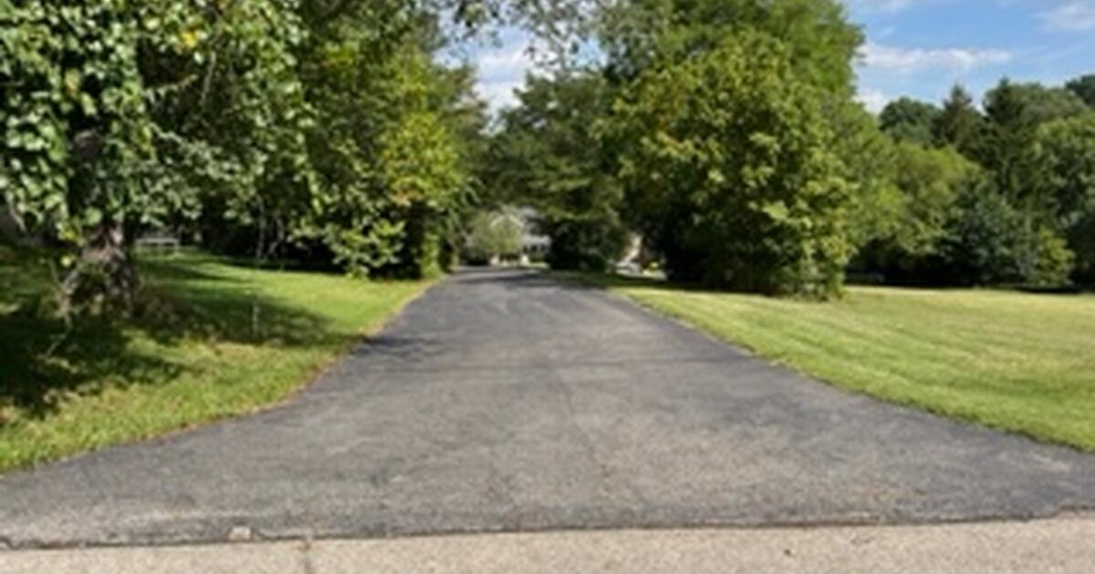 Land/Lot For Sale on a Private Drive in Colerain/White Oak100,000 for