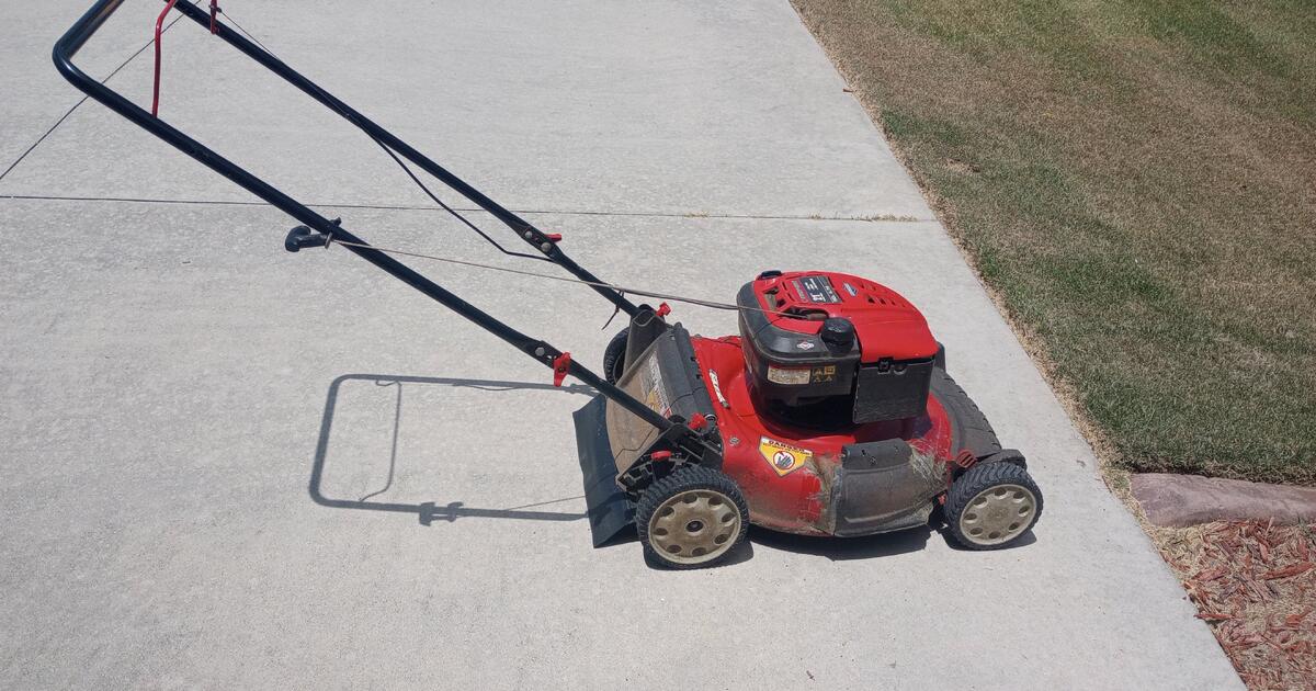 Used Lawn Mower for 25 in The Villages, FL For Sale & Free — Nextdoor