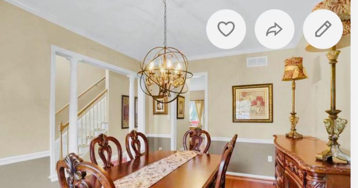 Dining Table Set for 600 in Harrisburg, PA For Sale & Free — Nextdoor