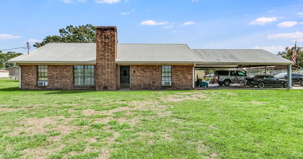 HOME FOR SALE 1116 BARRAS ROAD, ST. MARTINVILLE, LA 70582 for 179000