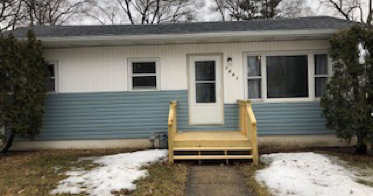 House For Rent for 1300 in Roscoe, IL For Sale & Free — Nextdoor