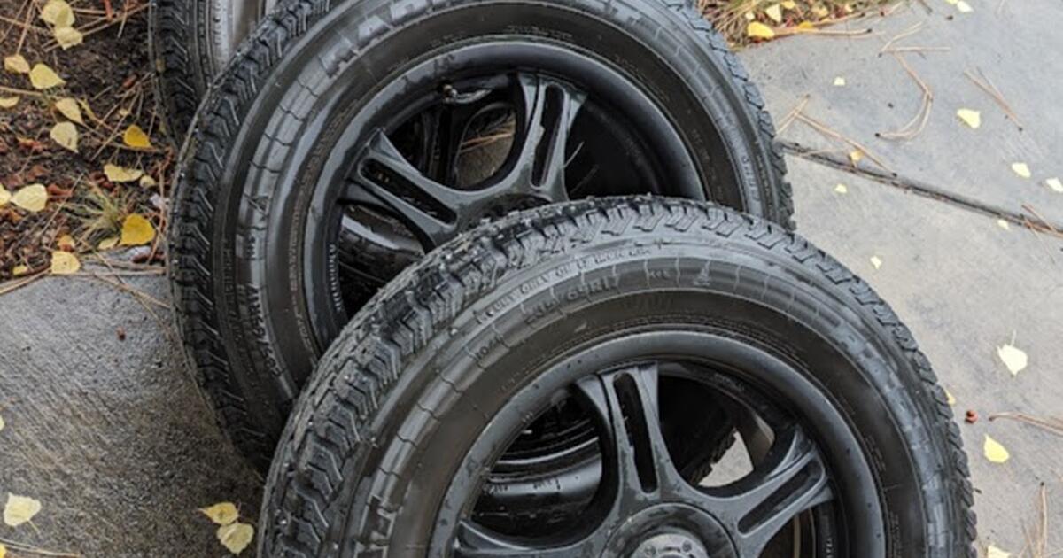 235/65 17 snow tires on universal rims for $300 in Bend, OR | For Sale ...