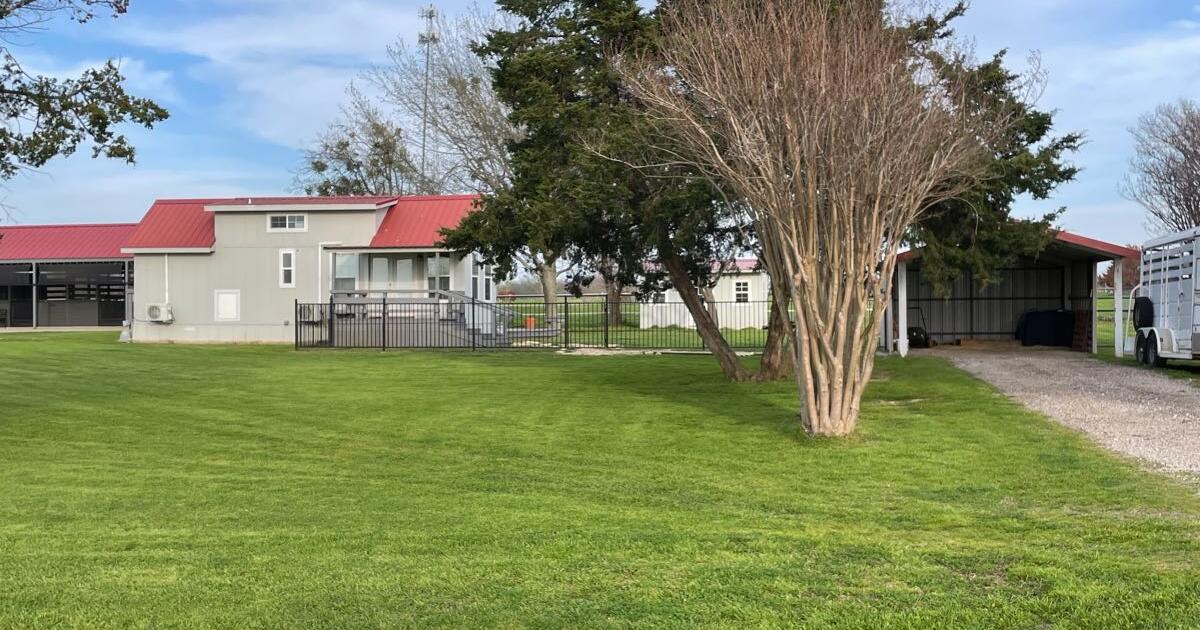 One bedroom tiny home for rent in Mabank, TX for 1200 in Mabank, TX