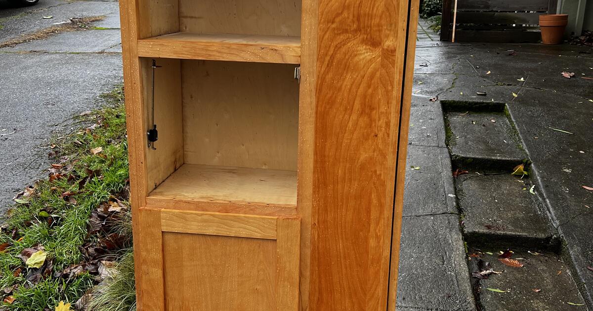 Free Wood Cabinet For Free In Portland OR For Sale Free Nextdoor   B1c7e9df440c659bf2eff609f35bfb29 .crop1200x630 