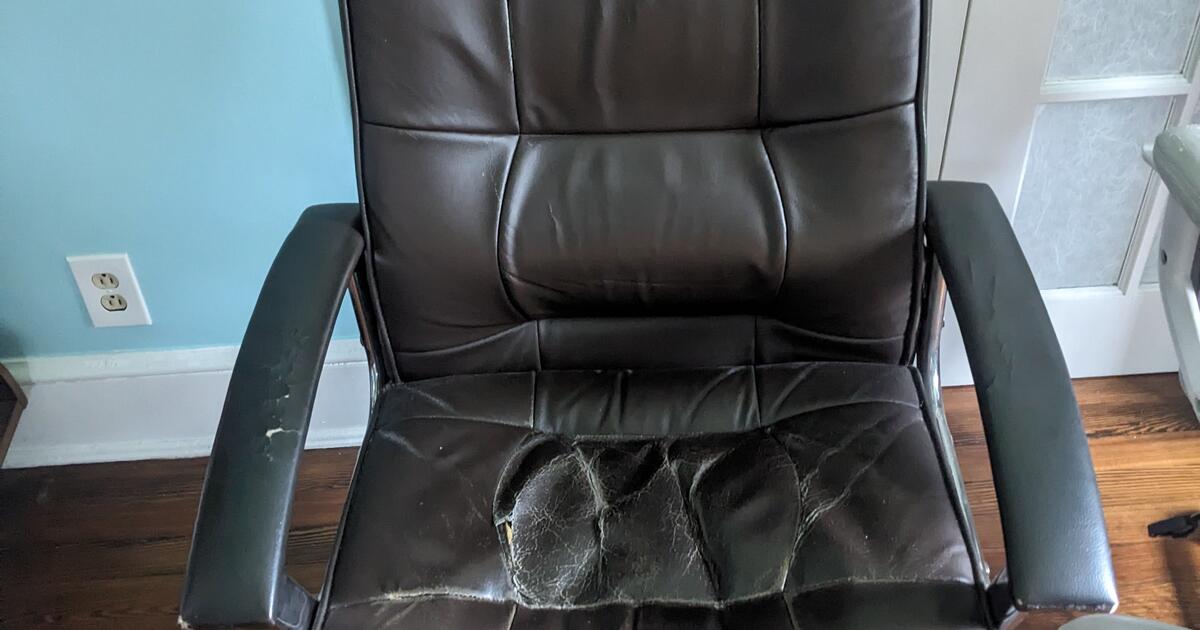 Two Free Office Chairs for Free in Washington, DC For Sale & Free