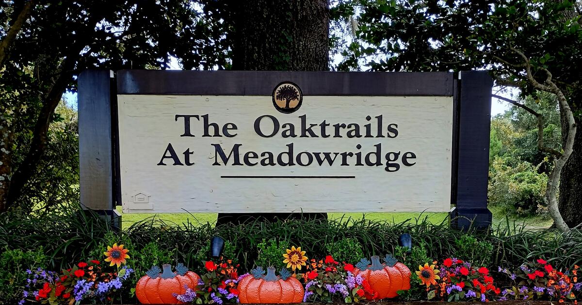 Titusville Oaktrails At Meadowridge Community Yard Sale! Sat Oct 7th 8a2p in Titusville, FL