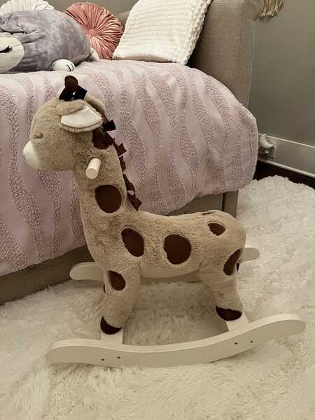 Giraffe rocker pottery barn 2025