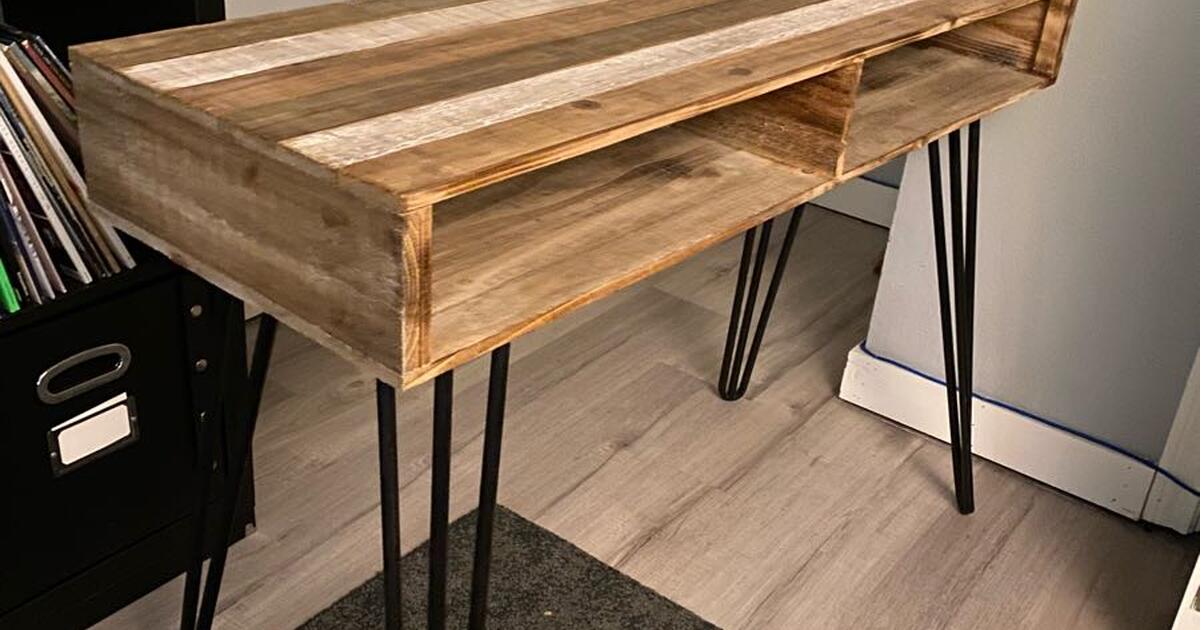 Table (Pick Up Only) for $40 in Houston, TX | For Sale & Free — Nextdoor