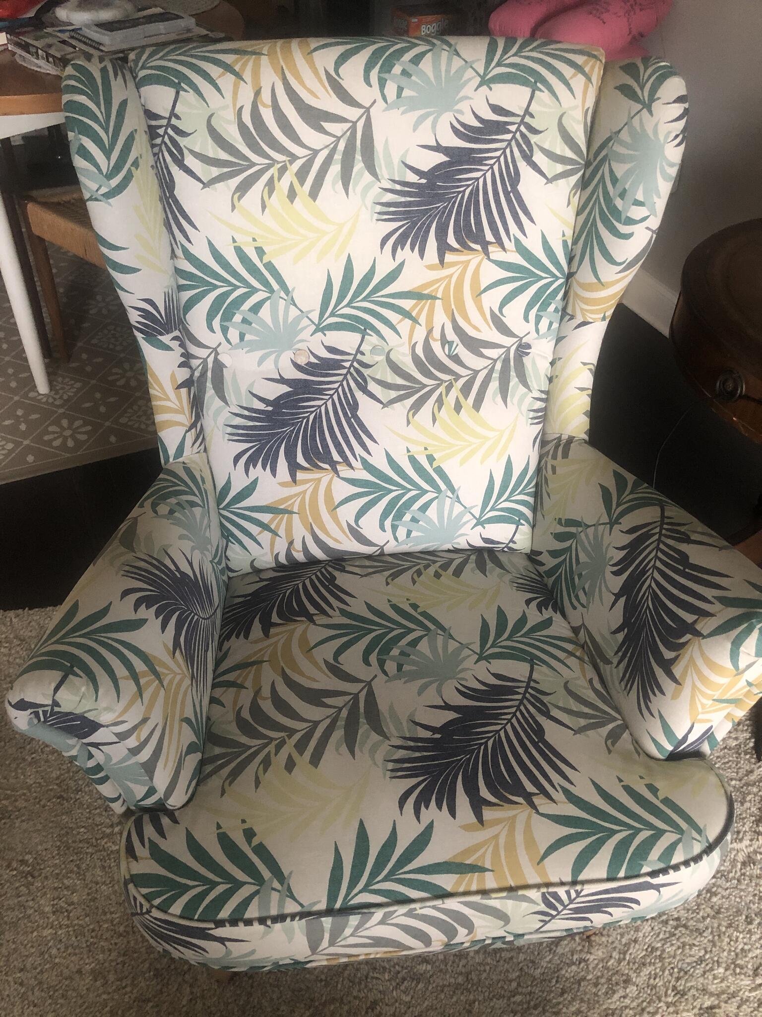 Wing chair