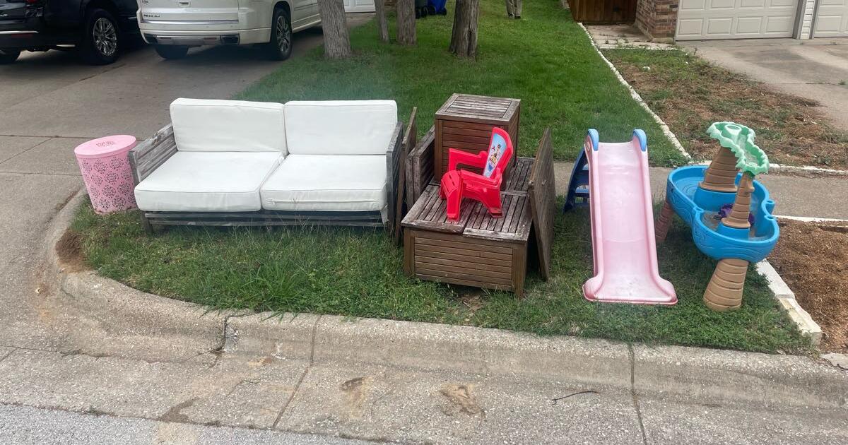 Free patio furniture for Free in Euless, TX For Sale & Free — Nextdoor