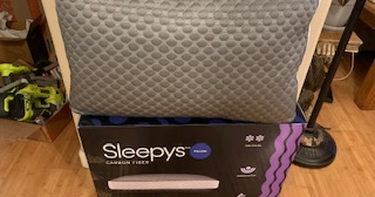 2 King size Sleepys Pillows for 95 in Grass Valley, CA For Sale