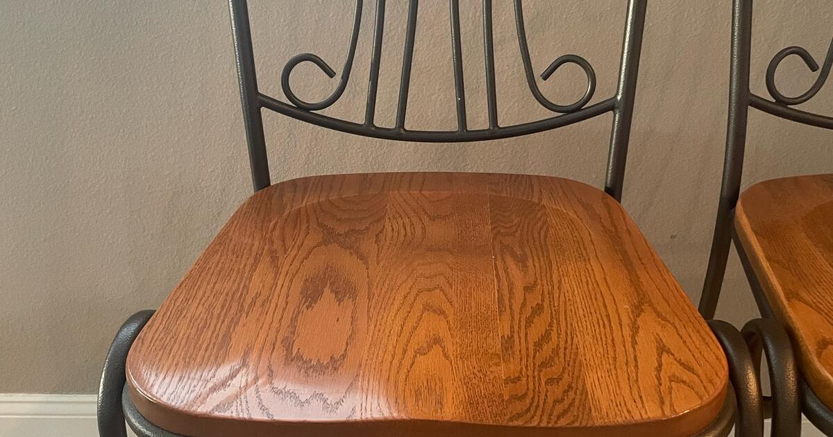 Bar Stools for 50 in Orlando, FL For Sale & Free — Nextdoor