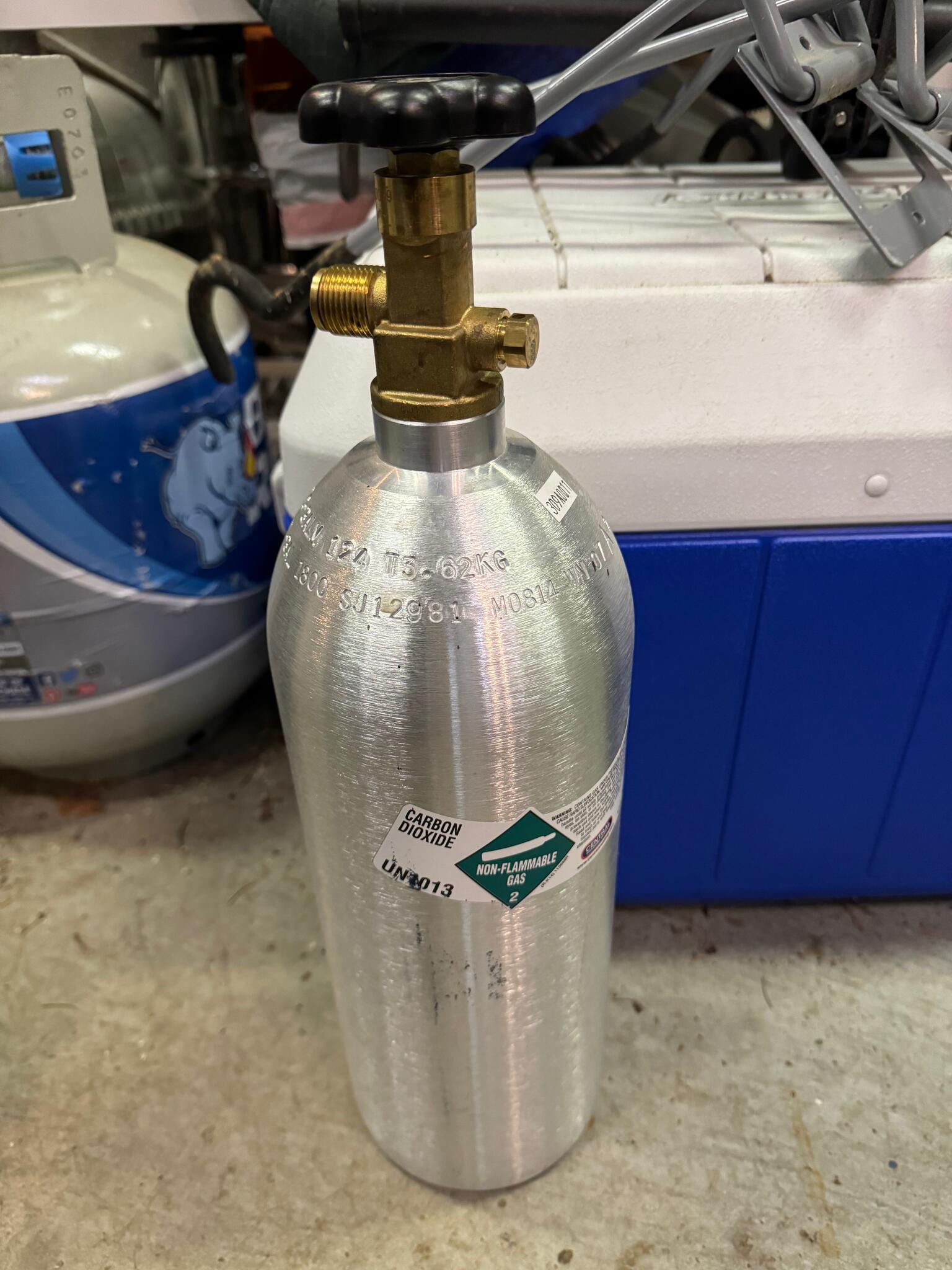 5lb CO2 Cylinder for Free in Issaquah, WA | For Sale & Free — Nextdoor