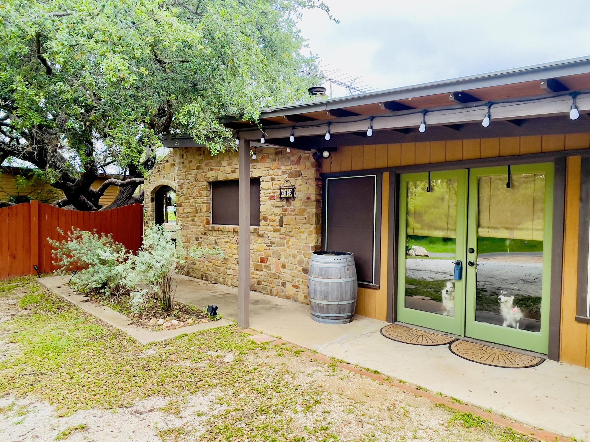 Home for Sale in Cottonwood Shores for 349888 in Horseshoe Bay, TX