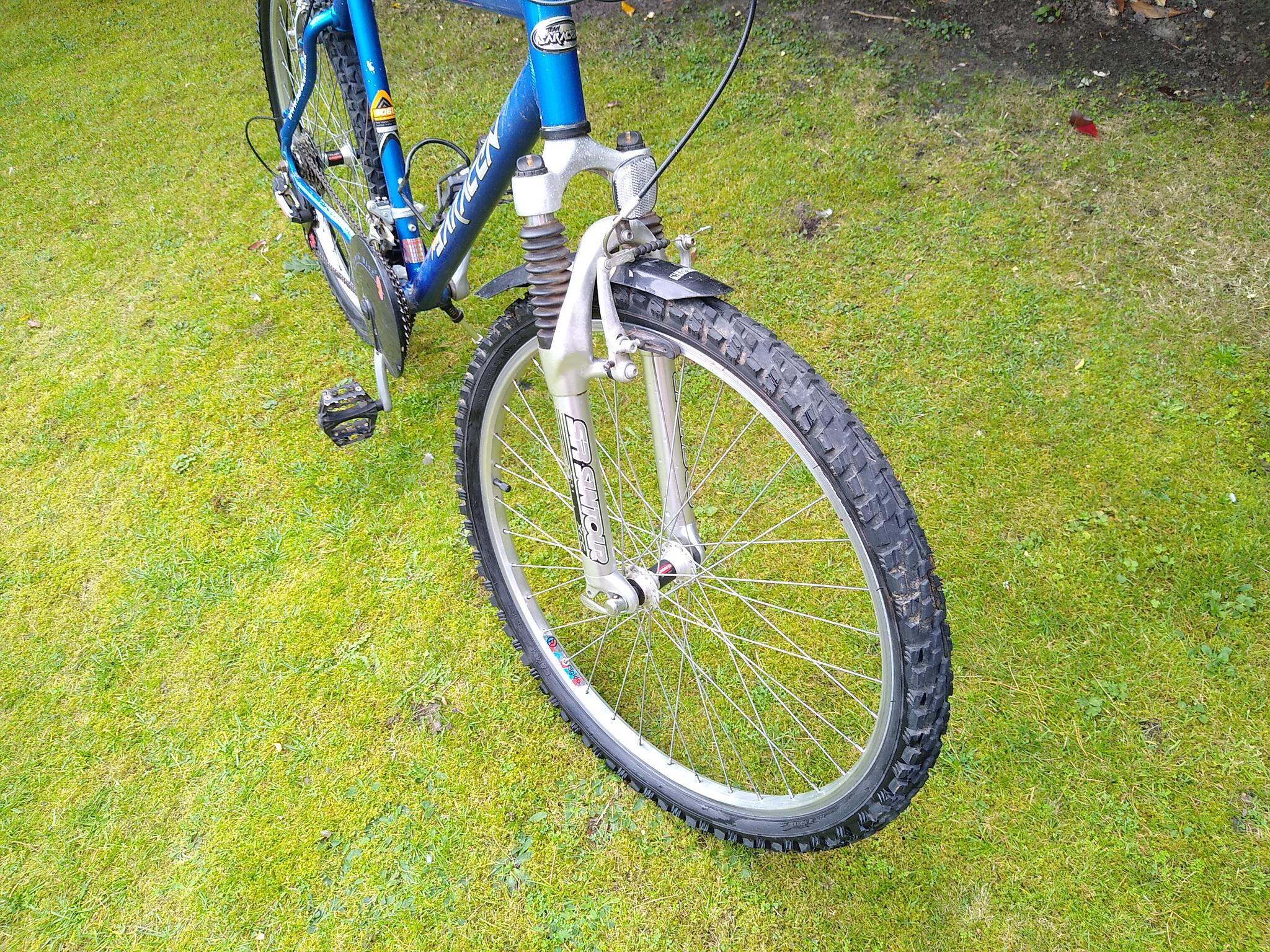 Saracen Traverse 6061 Aluminium Frame Mountain Bike For 80 In Fleet Engl For Sale Free Nextdoor