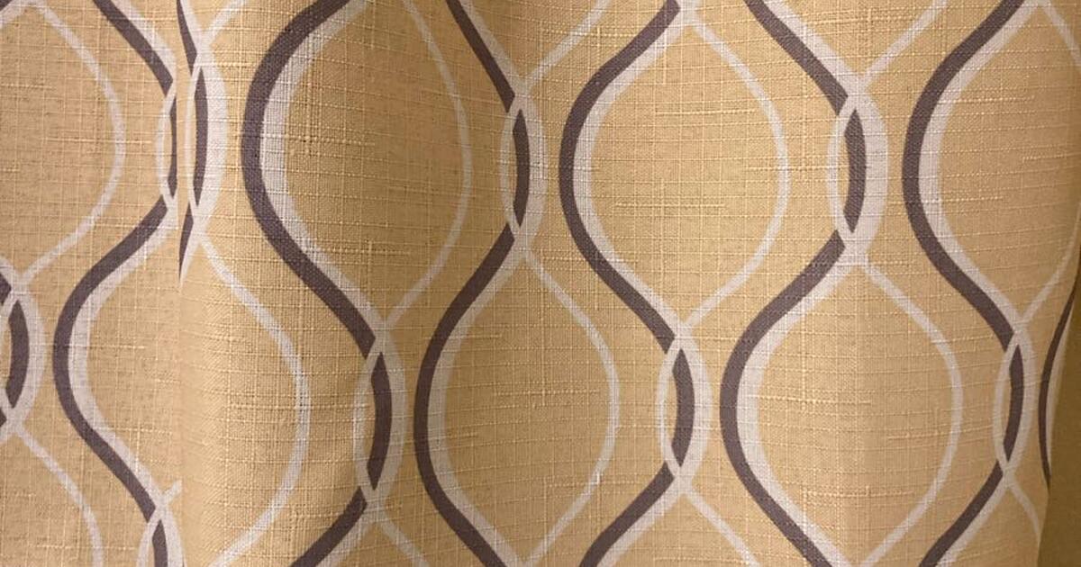 Curtains for 5 in White Marsh, MD For Sale & Free — Nextdoor