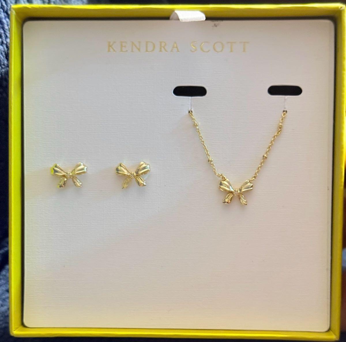 Kendra Scott Bow Jewelry Set For $50 In Fort Worth, TX For Sale