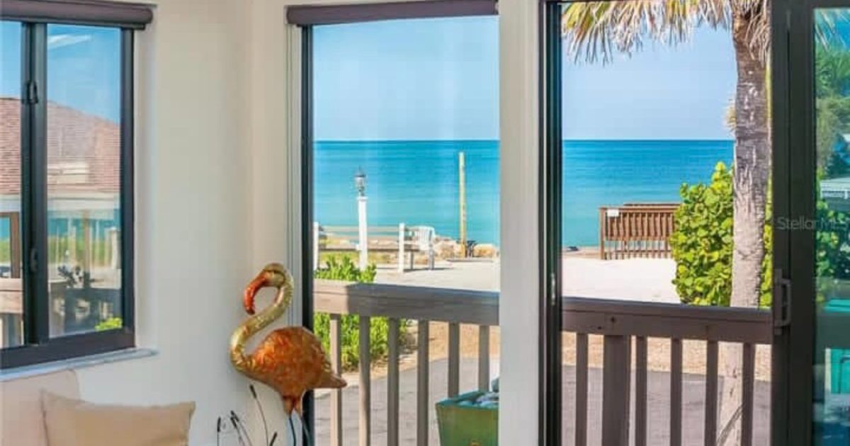 Beach house for rent on Manasota key message for information in Lakewood Ranch, FL For Sale