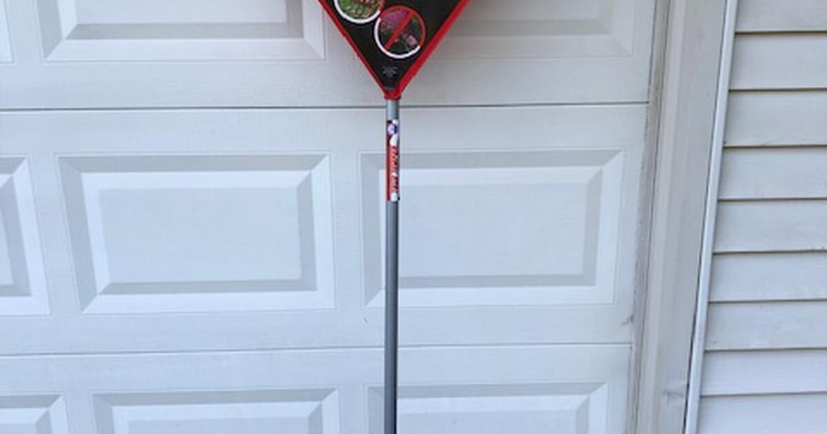 30” CLOG FREE LEAF RAKE (NEW) for 10 in Louisville, KY Finds — Nextdoor