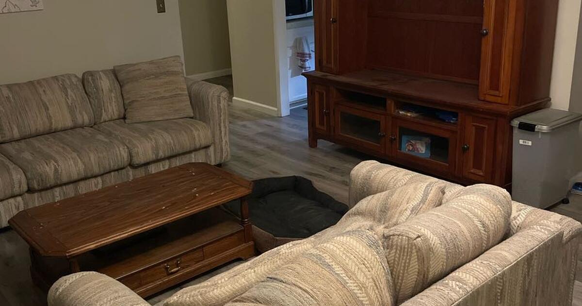 Selling used furniture for 750 in Fresno, CA For Sale & Free — Nextdoor
