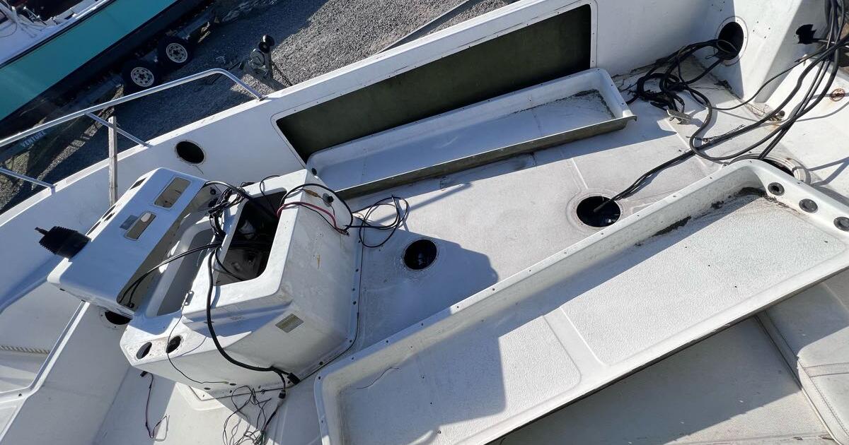 18’ Edgewater for Free in Larchmont, NY Finds — Nextdoor