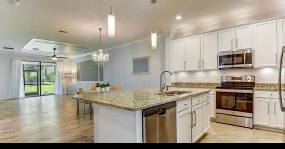 3 bedroom Villa for rent in Bent Creek Preserve for 3249 in Naples, FL