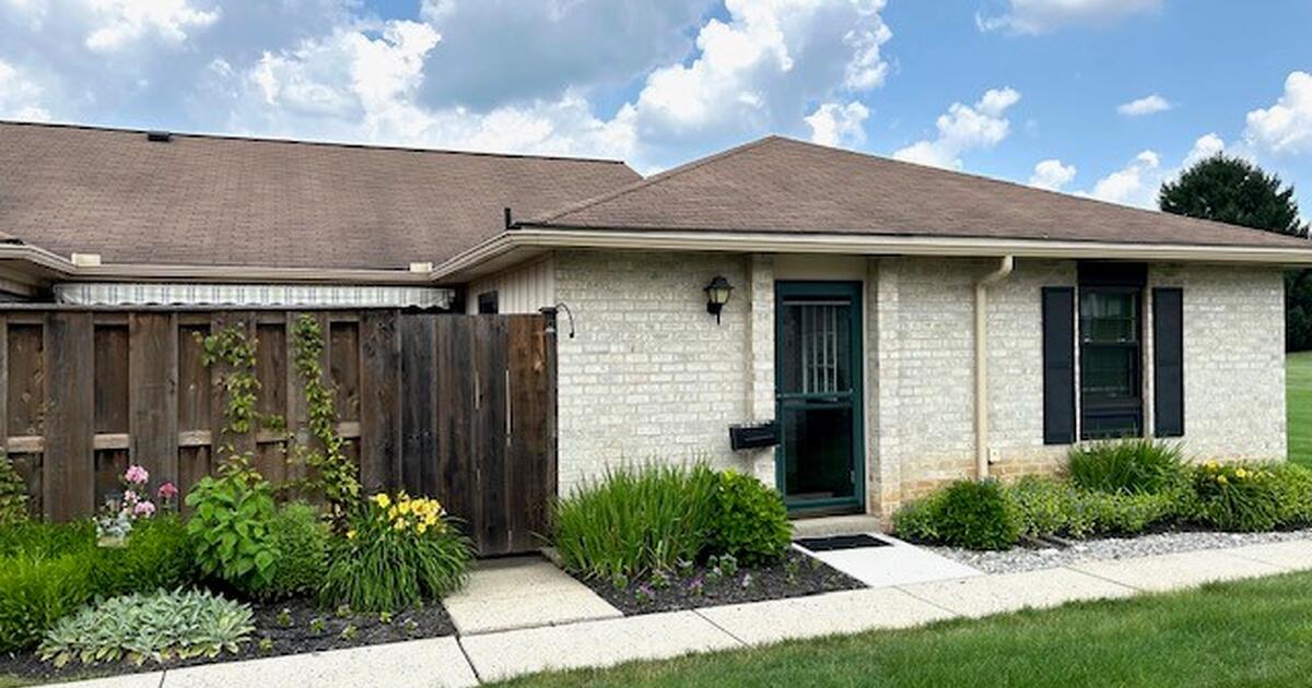 Ranch Condo Fairways Brookside for 274000 in Macungie, PA For Sale