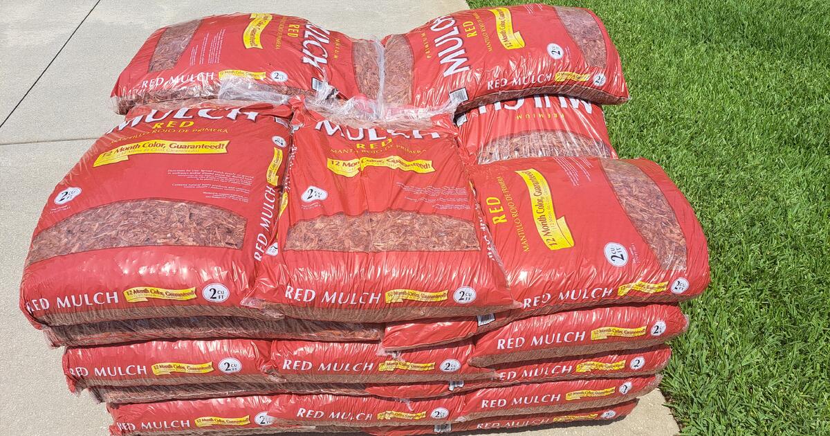 Red Mulch for 2 in Homosassa, FL For Sale & Free — Nextdoor
