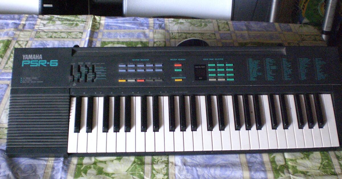 YAMAHA MODEL PSR6 KEYBOARD for 20 in Indianapolis, IN Finds