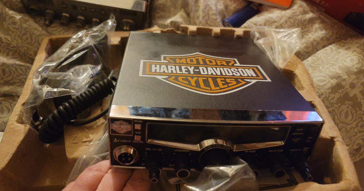 New Harley Davidson CB Radio for 200 in Hendersonville, NC For Sale