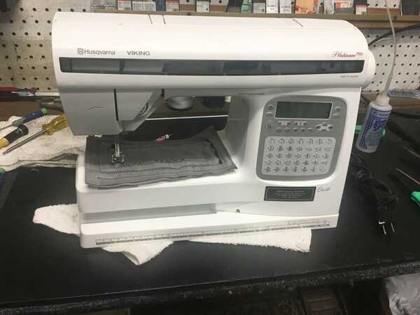 Sewing machine technician for $80 in Kansas City, KS | For Sale & Free ...