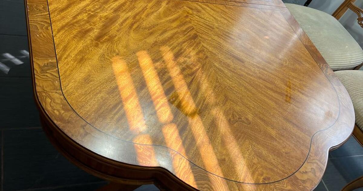 Nice Dining Set For Free Must Pick Up For Free In Winston Salem NC 