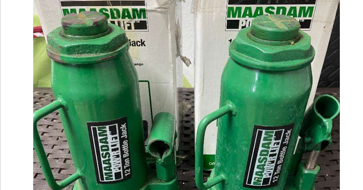 12TON BOTTLE JACKS, MAASDAM, TWO for Free in The Villages, FL For