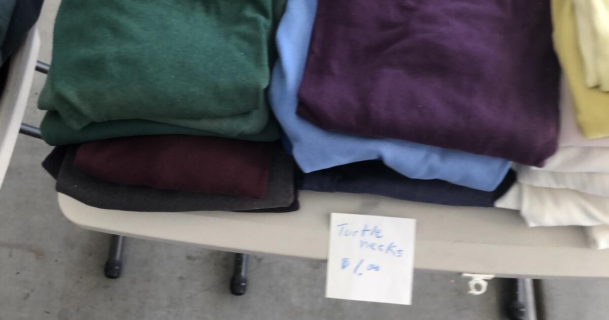 Turtleneck tops variety of colors for $1 in Prescott Valley, AZ | For