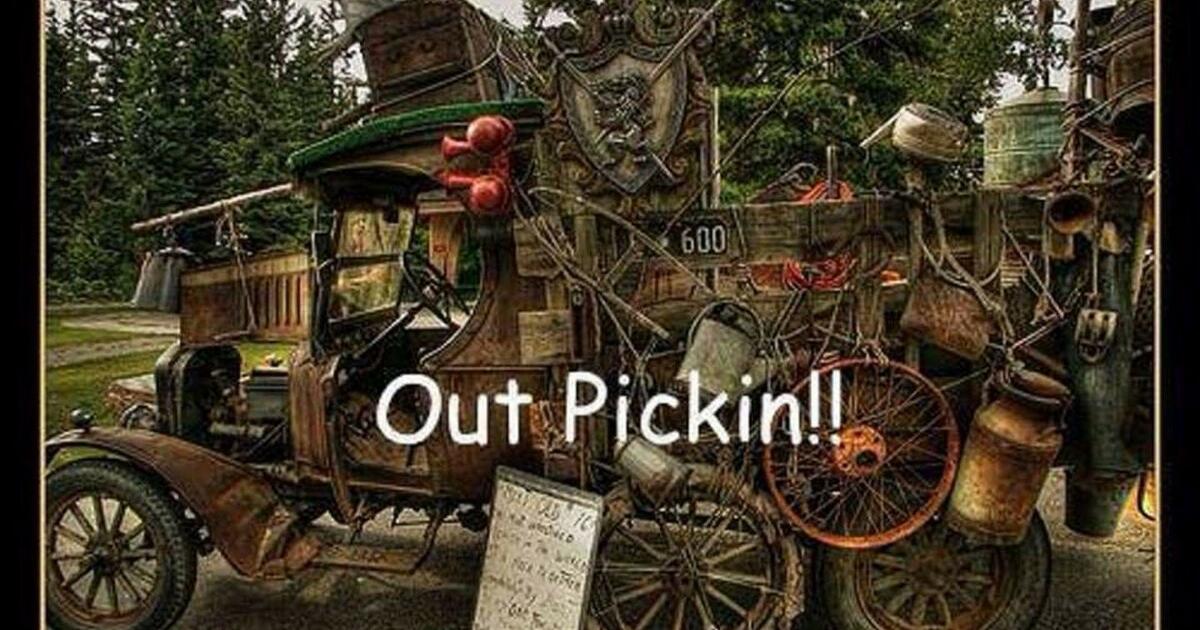 Connecticut picker buying estate items antiques collectibles trinkets