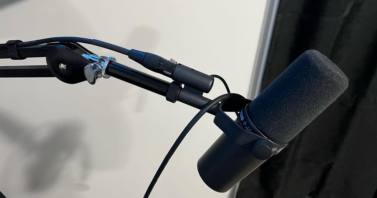 Brand New Shure SM7B best mic for podcasting/streaming for $500 in ...