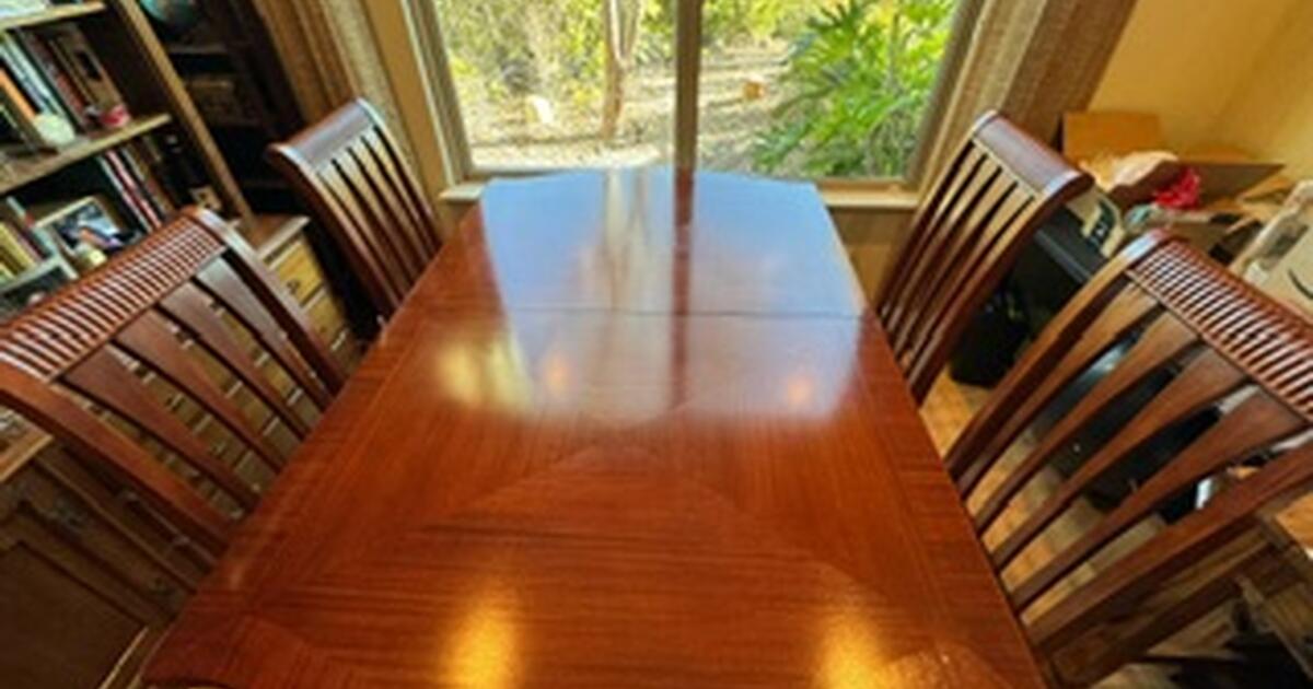 Dining Room Table with 4 chairs and leaf for 175 in Buckeye, AZ For Sale & Free — Nextdoor