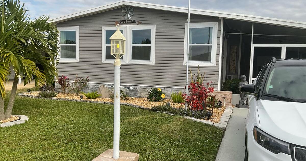 Manufactured home for 89900 in Indiantown, FL For Sale & Free — Nextdoor